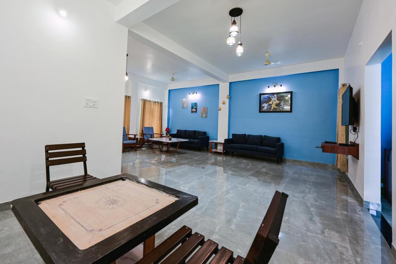 The Autumn Leaves Bhopal Bed & Breakfast Exterior foto